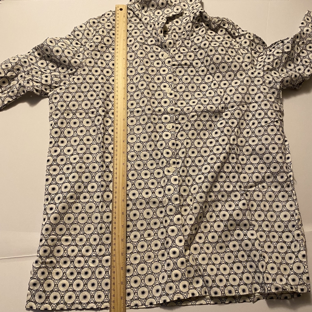 Alfred Dunner Eyelet Detail Button Front Cotton Shirt - Picture 11 of 12